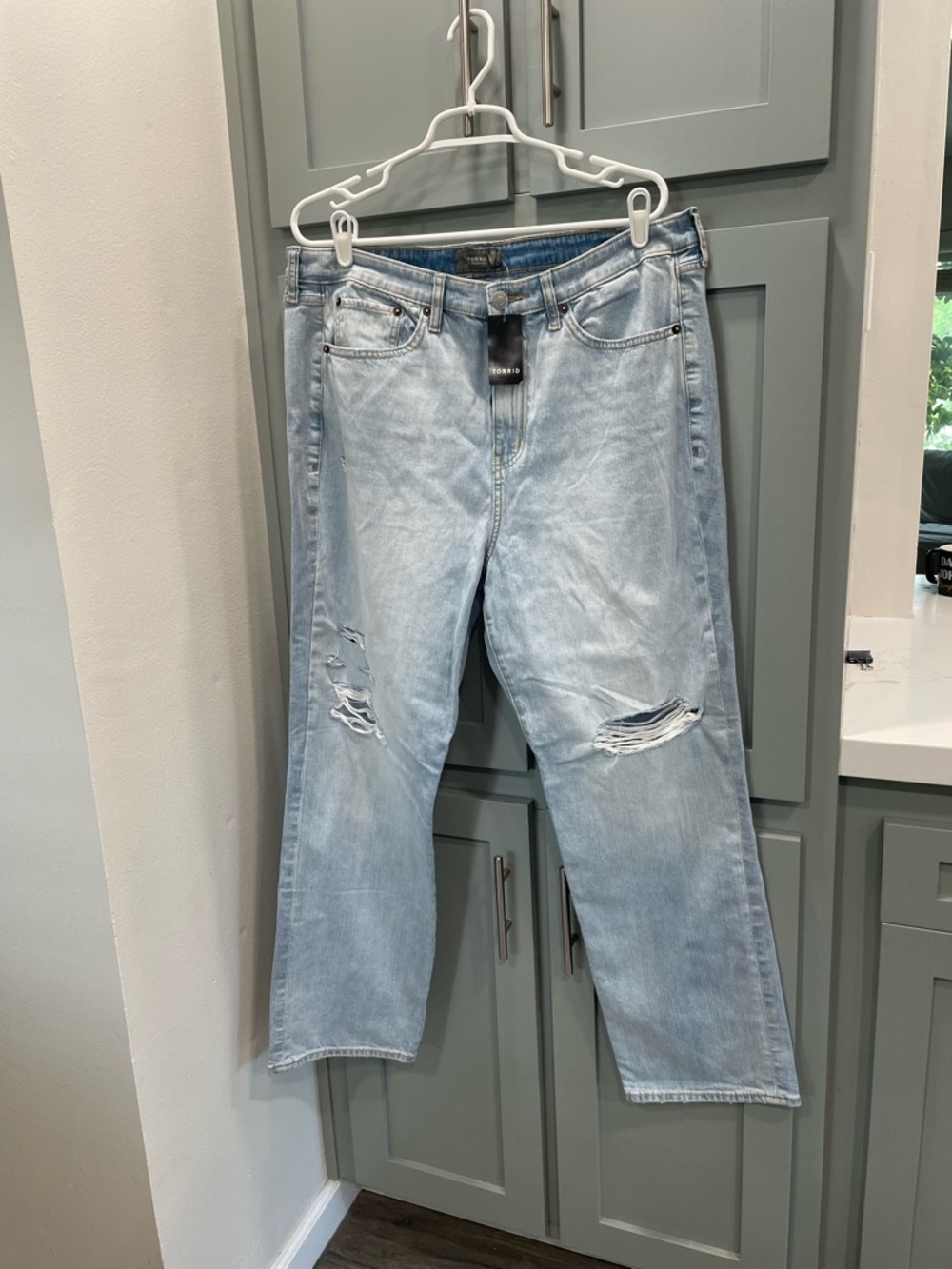 torrid Light Wash Blue Denim Jeans with Contrast Stitching